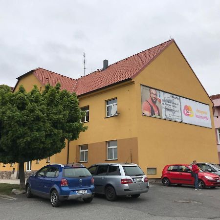 Horažďovice Hostel Rk מראה חיצוני תמונה